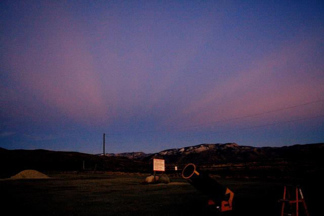 antecrepuscular rays