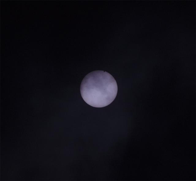 Venus Transit June 5, 2012 - 2nd Contact through the clouds